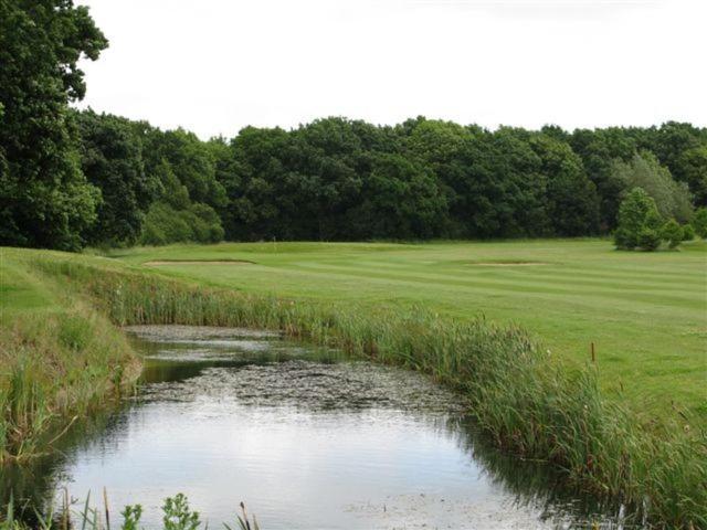 Silverstone Golf Club And Hotel Exterior foto